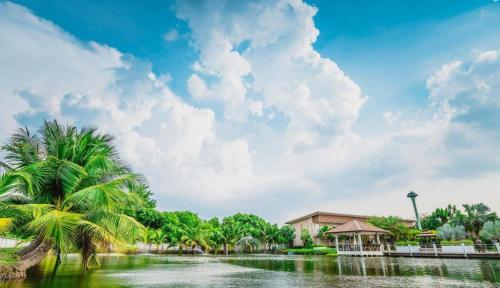 Sweet Home Resort in Sing Buri