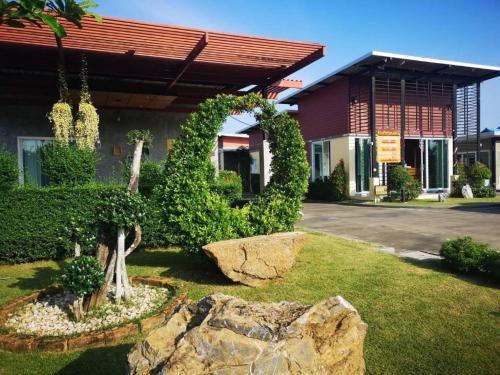 Suwannaphum Trang Resort in Other
