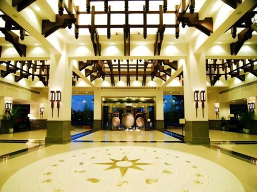 . Guilin Merryland Resort