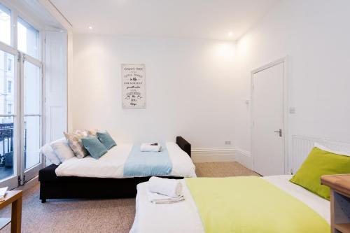 Dream South Kensington Apartment - image 9