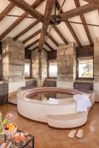 Faciliteiten, Hotel La Collegiata - Adults Only in San Gimignano