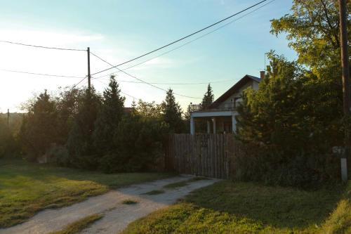 Exterior view, Anna Hunor in Telki
