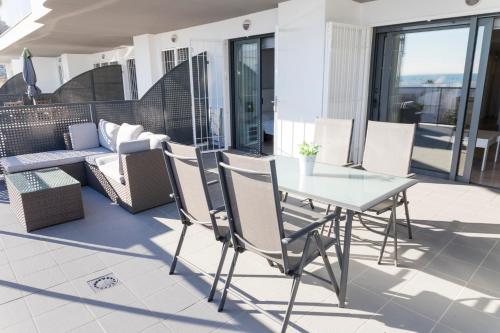 balkon/terras, Ocean View by Mar Holidays in Arenales Del Sol