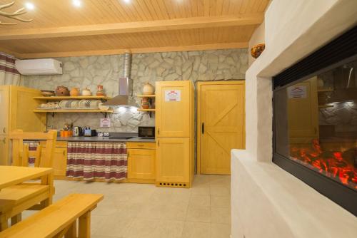 Hostel IZBA - image 13