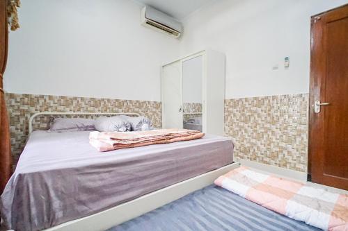 Citra Drono Homestay Jogja - image 4