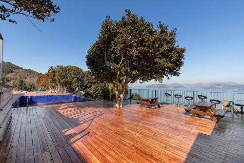 Yeosu Geumpa Pension near Dolby Garden