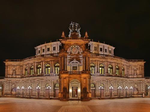 Dresden grüßt seine Gäste, Drážďany (fotografie 9)