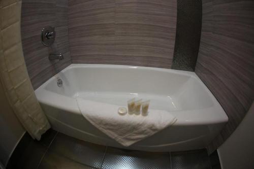 Gardena Terrace Inn – Gardena, CA