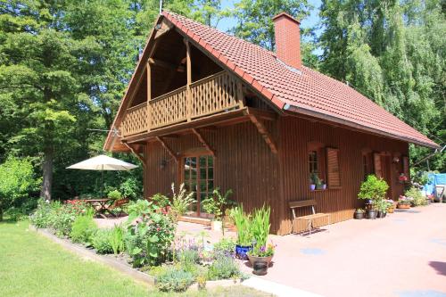 Iekārtas, Anglo-Polish Holidays in Chycina
