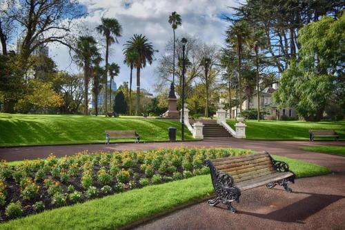 Queen Street Backpackers – Auckland, NY