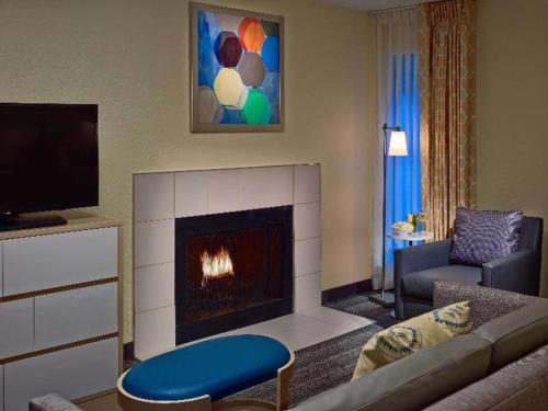Sonesta ES Suites Colorado Springs – Colorado Springs, CO