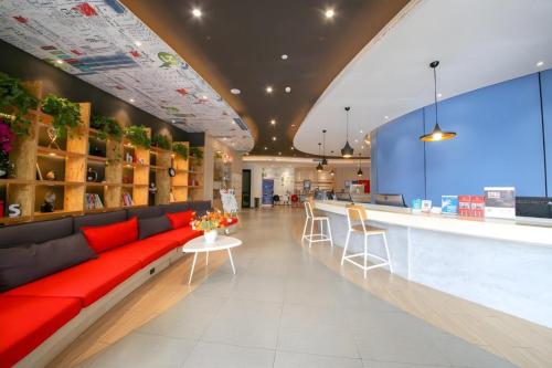 ibis Xi'an North Railway Station Hotel – khách sạn tại Ga đường sắt Bắc Tây An
