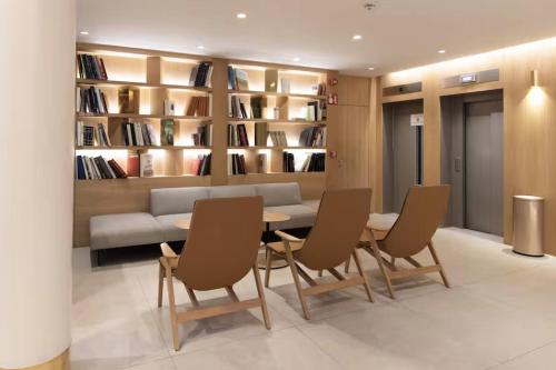 Elegante Apartamento Puerta de Alcalá - Recoletos - image 13