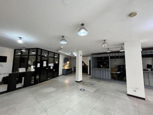 Junction Hostel Poblacion Makati Avenue Manila - image 3