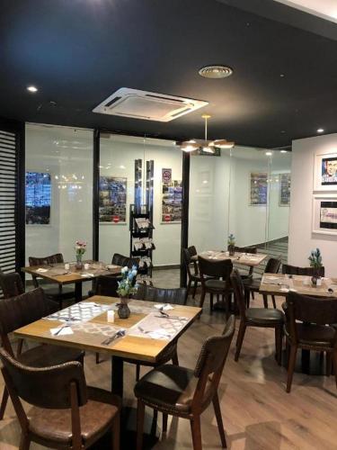 Alamis City Kuala Lumpur - Formerly EDC Hotel Kuala Lumpur – Kuala Lumpur, IA