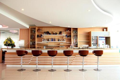 Nesta Hotel Can Tho - image 2