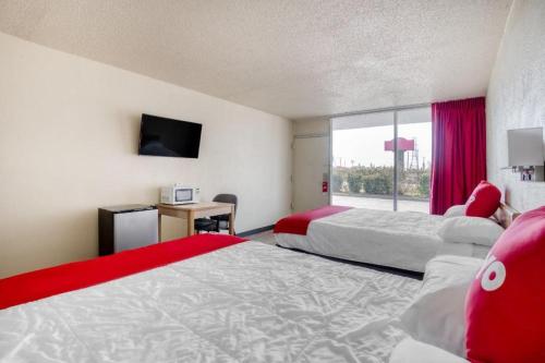 OYO Hotel Waco University Area I-35 – Waco, TX