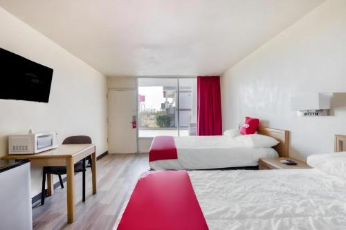 OYO Hotel Waco University Area I-35 – Waco, TX