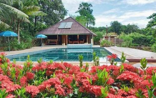 Faasai resort and Spa in Khung Wiman Beach