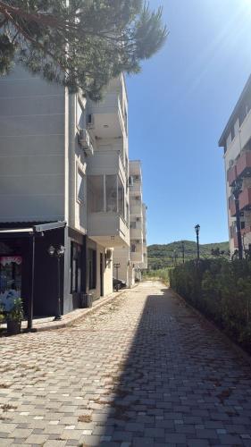 Apartament Todhe - Gjiri Lalezit 500m from the beach in Plazhi San Pietro