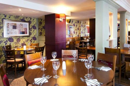 Premier Inn London County Hall in Buckhurst Hill