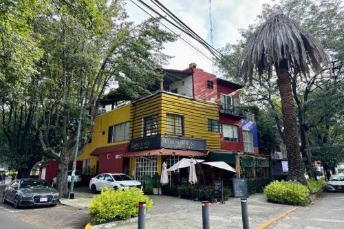 Casa Anzures Thematic