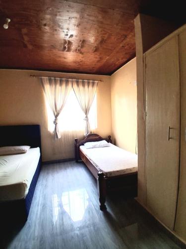 Rise and shine in Karonga