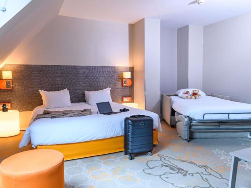 2 double beds, 1 sofa bed