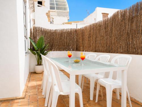 Apartamentos Larga 70 in El Puerto de Santa Maria Center