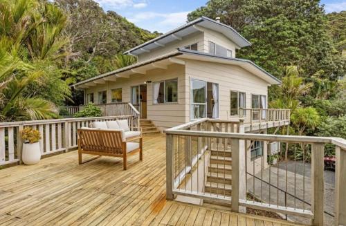 Sunbird House Piha in بيها