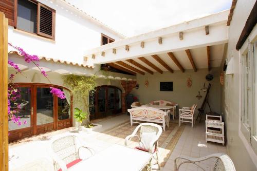 La Siesta - image 5