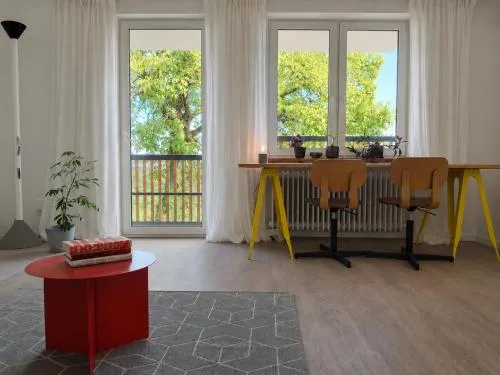 Natur, Ruhe und traumhafter Ausblick, moderne Ferienwohnung am Tor zur Fränkischen Schweiz in Schnabelwaid, Deutschland