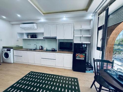 Mint Home