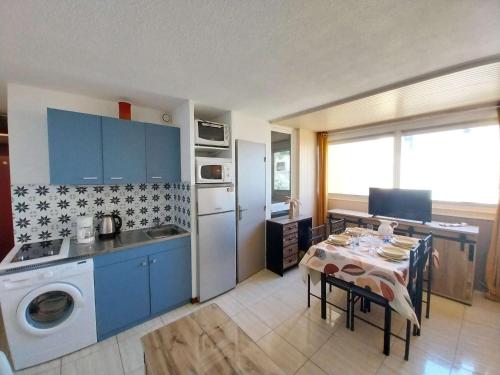 Coquet T2, classé Meublé de Tourisme, 4 couchages, 1er étage, Narbonne Plage