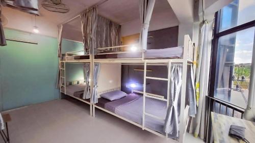 ยูทู โฮสเทล (U2 & ismile Hostel) in เชียงใหม่