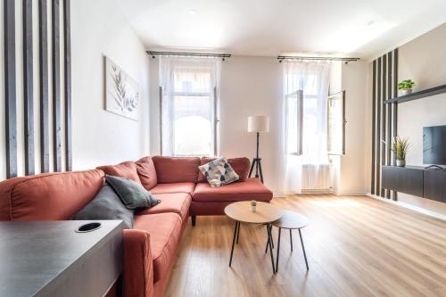 GuestHost - Modern Flat X4 near the Center