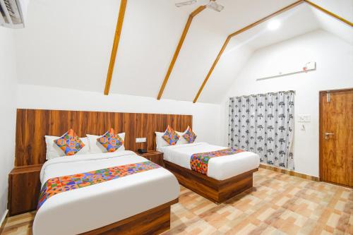 FabHotel Sunshine