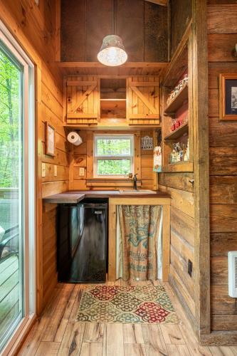 The Owls Perch in Robbinsville, USA