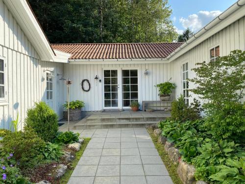 Facilities, Idyllically Situated Wooden House By The Forest in Viborg