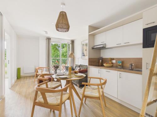 Le Reef - appartement pour 4 - piscine commune