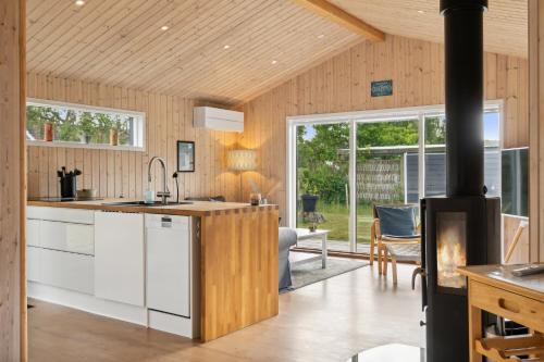 Facilities, Lovely Bright Summer House In Marielyst in Vaeggerlose