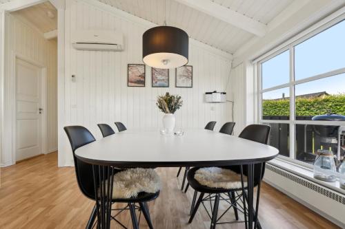 Facilities, Flovt Beach Peace And Private Garden in Flovt