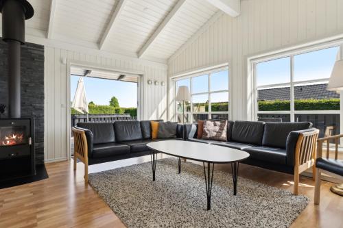 Facilities, Flovt Beach Peace And Private Garden in Flovt