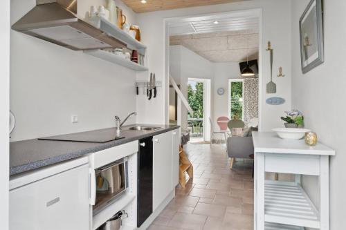 Facilities, Lovely Apartment Right In The Center Of Marielyst in Idestrup