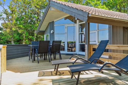 Létesítmények, Beach House With Sea View Of The Great Belt in Skaelskor