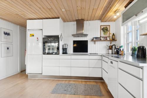 Létesítmények, Classic Holiday Home Near Beach And Nature in Grena