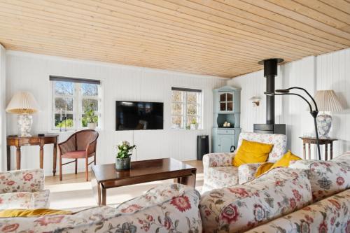 Létesítmények, Classic Holiday Home Near Beach And Nature in Grena