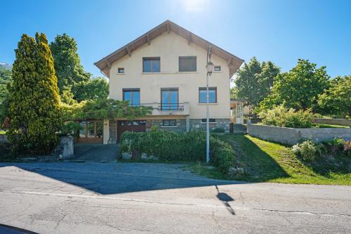 Viesnīcas āriene, Maison Casabert in Sentmišela De Maurienne