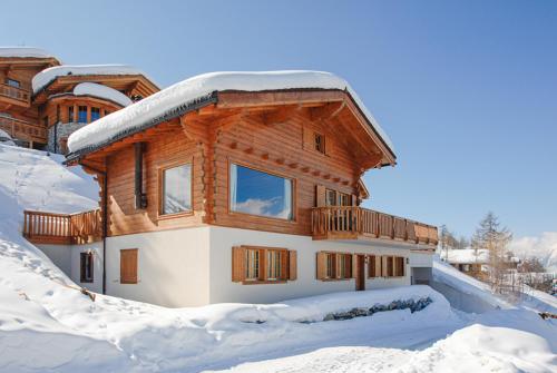 Chalet Le Ruisseau – khách sạn tại Raerettes