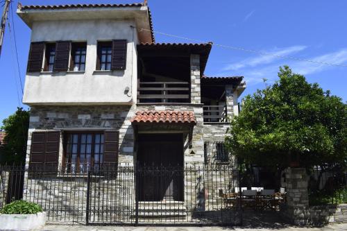 Villa Viviana – khách sạn tại Chorto
